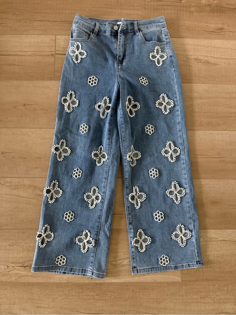 The Noli Shop Kaia Embellished Blue Wide-Leg Jeans - Picture 2 of 8